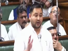 "No Run-Out This Time": Tejashwi Yadav On Alliance With Nitish Kumar "No Run-Out This Time": Tejashwi Yadav On Alliance With Nitish Kumar