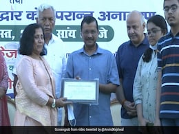 Arvind Kejriwal Unveils Covid Warriors Memorial And British-Era 'Phansi Ghar' Arvind Kejriwal Unveils Covid Warriors Memorial And British-Era 'Phansi Ghar'