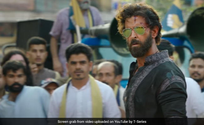 Hrithik Roshan And Saif Ali Khan's <i>Vikram Vedha</i> Teaser Gets A Shout Out From Vicky Kaushal, Abhishek Bachchan And Other Stars