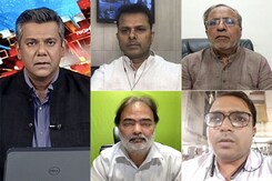 Arvind Kejriwal Takes Delhi Dangal To PM Modi's Turf Arvind Kejriwal Takes Delhi Dangal To PM Modi's Turf