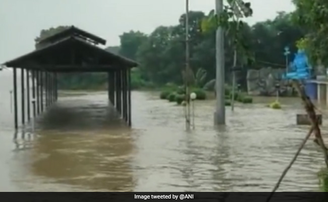 Government To Expand Disaster Warning System To Use TV, Radio, Railway Station For Alerts