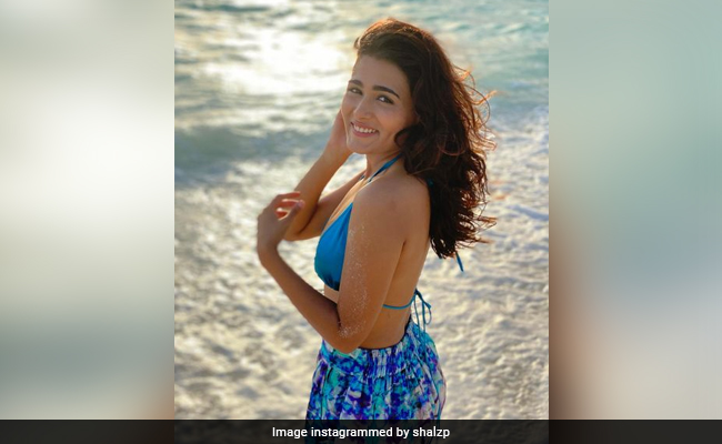 Inside <i>Arjun Reddy</i> Star Shalini Pandey's Maldives Holiday