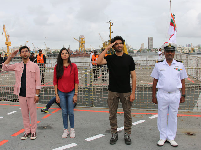 Kartik Aaryan Celebrates 'Azadi Ka Amrit Mahotsav' With NDTV