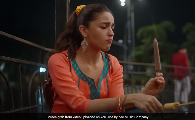 Shah Rukh Khan Loved This <i>Darlings</i> Song So Much, He Wanted To Feature In It, Reveals Vishal Bhardwaj