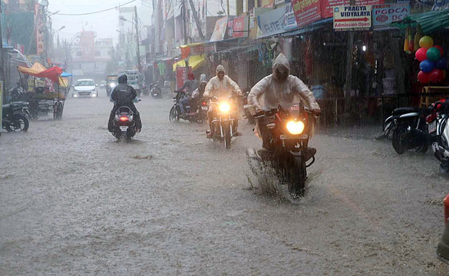 Madhya Pradesh Rain Fury: Power Restoration Work Continues In Bhopal