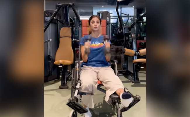 Shilpa Shetty Makes It To The Gym Despite A Broken Leg: "Keep Moving No Matter What"