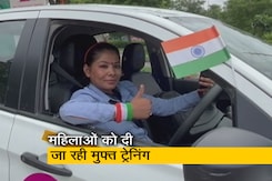 दिल्ली में जल्द ही कैब चलाती नजर आएंगी महिलाएं दिल्ली में जल्द ही कैब चलाती नजर आएंगी महिलाएं