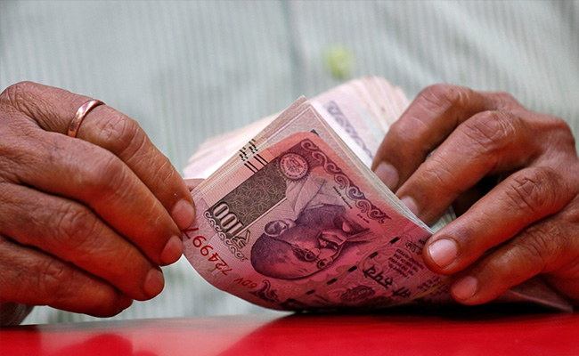 Rupee Hits All-Time Low As Major Currencies Crack Against Dollar