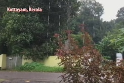 Heavy Rain In Kerala, Red Alert Issued In 10 Districts Heavy Rain In Kerala, Red Alert Issued In 10 Districts
