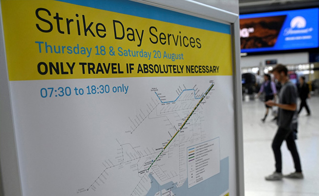London Public Transport To Grind To A Halt Amid Worker Strikes