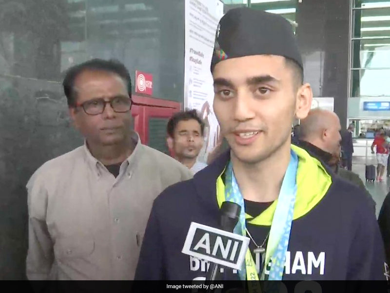 Watch: Lakshya Sen Shakes A Leg Amid Warm Welcome At Bengaluru Airport