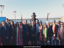 Foreign Minister S Jaishankar Unveils Bust Of Mahatma Gandhi In Paraguay Foreign Minister S Jaishankar Unveils Bust Of Mahatma Gandhi In Paraguay