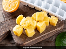 संतरे और पपीते से इस तरह बनाइए आइस क्यूब्स, चेहरे पर आएगा ऐसा नेचुरल ग्लो कि देखते रह जाएंगे लोग संतरे और पपीते से इस तरह बनाइए आइस क्यूब्स, चेहरे पर आएगा ऐसा नेचुरल ग्लो कि देखते रह जाएंगे लोग