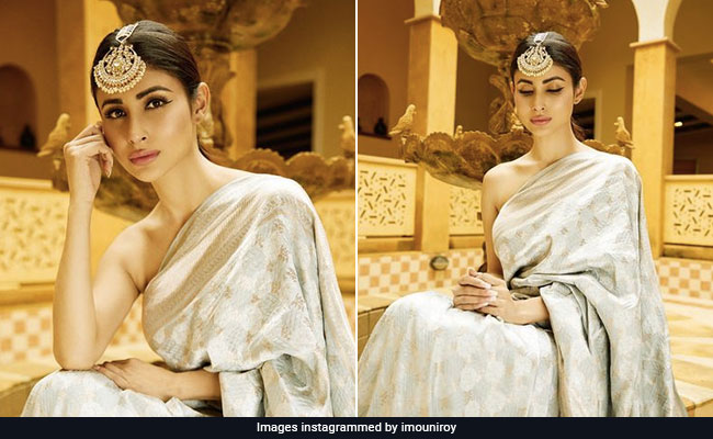 Mouni Roy Is Stunning As Ever In A Brocade <i>Saree</i> Even When Minus The Blouse