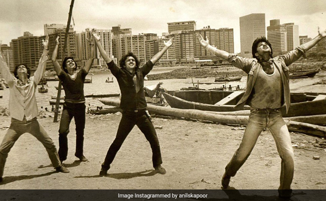 Anil Kapoor's Throwback From <i>Mashaal</i>. "Can You Guess The Names Of The Actors?" He Asks