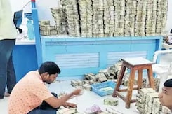 250 Tax Officials Dressed As "Baaraati", 120 Cars - Maharashtra Raid Plan 250 Tax Officials Dressed As "Baaraati", 120 Cars - Maharashtra Raid Plan