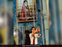 Alia Bhatt Is "Everywhere" Now. Look Where <i>Darlings</i> Co-Star Vijay Varma Spotted Her Alia Bhatt Is "Everywhere" Now. Look Where <i>Darlings</i> Co-Star Vijay Varma Spotted Her