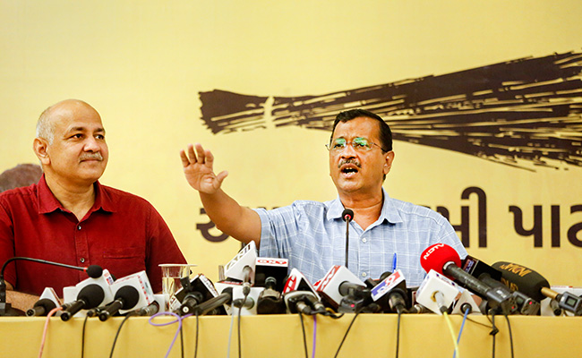 "Arvind Kejriwal My Guru, Won't Betray Him," Says Manish Sisodia: 10 Facts