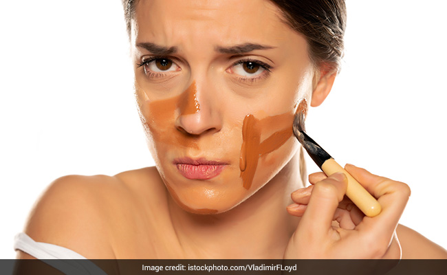 Makeup Mistakes: कुछ गलतियों के कारण ही बुरा दिखाई देता है मेकअप, इन टिप्स से पाएं परफेक्ट लुक 