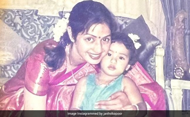 On Sridevi's Birth Anniversary, Daughters Janhvi And Khushi Kapoor Share Priceless Memories