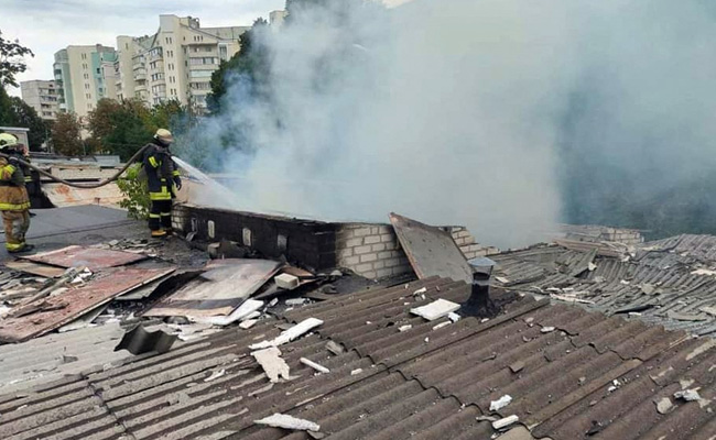 Emmanuel Macron And Boris Johnson Warn Russia Against New Annexations