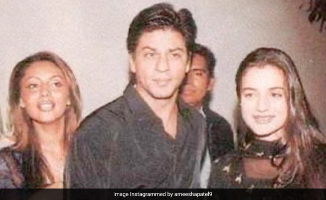 Shah Rukh Khan And Gauri In Blockbuster Throwback. Courtesy: Ameesha Patel