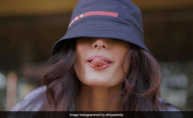 Athiya Shetty Steals KL Rahul's Hat. He Calls Her "Cutest <i>Chor</i>"