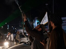 Jailed Pak Taliban Take Hostages After Seizing Police Station Jailed Pak Taliban Take Hostages After Seizing Police Station