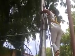 Video: UP Lineman Cuts Power To Police Station After Cops Fine Him Video: UP Lineman Cuts Power To Police Station After Cops Fine Him