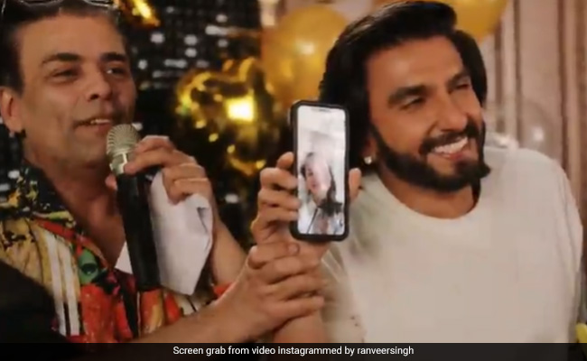 At Ranveer Singh's <i>Rocky Aur Rani Ki Prem Kahani</i> Wrap, Alia Bhatt Joined The Fun Like This