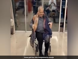 Rakesh Jhunjhunwala Dies: शानदार निवेशक के अलावा जिंदा दिल इंसान भी थे राकेश झुनझुनवाला, निधन के बाद वायरल हो रहा है ये डांस वीडियो Rakesh Jhunjhunwala Dies: शानदार निवेशक के अलावा जिंदा दिल इंसान भी थे राकेश झुनझुनवाला, निधन के बाद वायरल हो रहा है ये डांस वीडियो