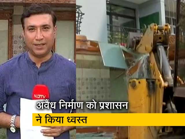 देश प्रदेश: श्रीकांत त्‍यागी के घर पर चला बुलडोज़र, लोगों ने मनाया जश्‍न 