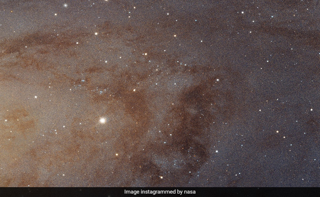 Scientists Capture Radio Signal Sent From 9 Billion Light-Year Away From Earth