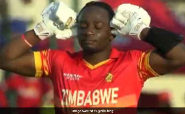 जिम्बाब्वे के अनजाने बल्लेबाज ने बांग्लादेश के खिलाफ शतक ठोकने पर पकड़ ली अपनी कान, KL की आ गई याद