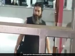 Video: In Crisis-Hit Lebanon, Man Enters Bank, Takes Hostages Seeking Access To Own Money Video: In Crisis-Hit Lebanon, Man Enters Bank, Takes Hostages Seeking Access To Own Money