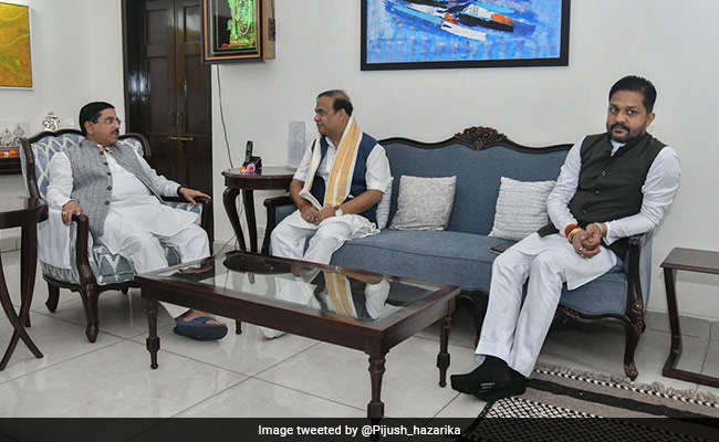 'Like Quattrocchi Filing Case Against Bofors': Himanta Sarma Jabs Congress