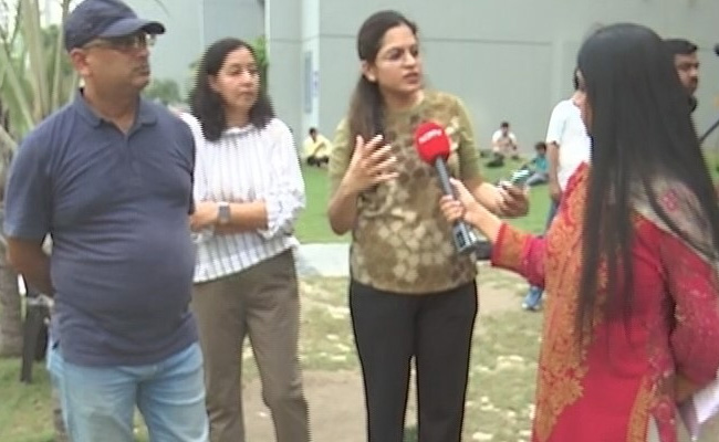 श्रीकांत त्‍यागी की दबंगई का काला चिट्ठा खुला, नोएडा की ग्रैंड ओमेक्स सोसायटी के सदस्यों ने NDTV को सुनाई आपबीती