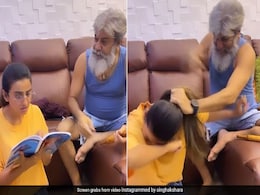 अक्षरा सिंह के घर आते ही पापा ने ली क्लास, सवाल के गलत जवाब पर कर दी पिटाई- देखें वीडियो अक्षरा सिंह के घर आते ही पापा ने ली क्लास, सवाल के गलत जवाब पर कर दी पिटाई- देखें वीडियो