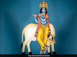 Janmashtami 2022 Bhajans: जन्माष्टमी पर इन भजनों से करें श्री कृष्ण को प्रसन्न, बरसेगी विशेष कृपा Janmashtami 2022 Bhajans: जन्माष्टमी पर इन भजनों से करें श्री कृष्ण को प्रसन्न, बरसेगी विशेष कृपा