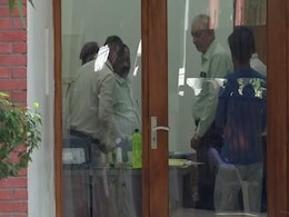 मनीष सिसोदिया के घर 14 घंटे चली CBI की रेड, जानें अब तक क्या-क्या हुआ, 10 बातें मनीष सिसोदिया के घर 14 घंटे चली CBI की रेड, जानें अब तक क्या-क्या हुआ, 10 बातें