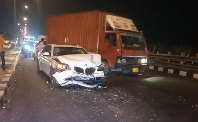 Speeding BMW Hits Several Vehicles In Delhi, 5 Injured: Police