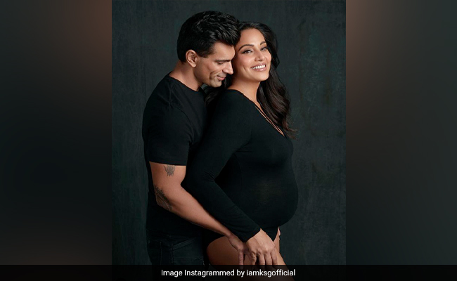 बिपाशा बसु और करण सिंह ग्रोवर ने बताया किसको चाहते हैं पहले बच्चे के रूप में, बेटा या बेटी? पढ़ें पूरी खबर