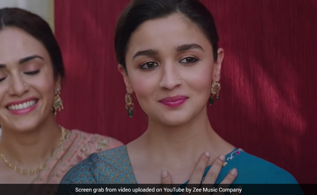 Independence Day 2022: <i>Ae Watan</i> To <i>Teri Mitti</i> - Patriotic Songs To Add To Your Playlist