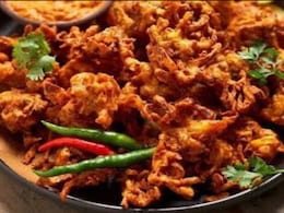 Lachcha Pakoda: रेगुलर पकौड़ा खाकर हो गए हैं बोर तो ट्राई करें स्वादिष्ट लच्छा पकौड़ा, यहां है आसान रेसिपी Lachcha Pakoda: रेगुलर पकौड़ा खाकर हो गए हैं बोर तो ट्राई करें स्वादिष्ट लच्छा पकौड़ा, यहां है आसान रेसिपी