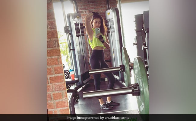Anushka Sharma's Workout Selfie For A Weekend Inspiration