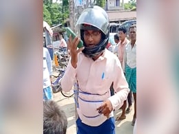 बिहार : खाद की कालाबाजारी को लेकर किसान सलाहकार को खंभे से बांधा, VIDEO बनाकर लगाए गंभीर आरोप बिहार : खाद की कालाबाजारी को लेकर किसान सलाहकार को खंभे से बांधा, VIDEO बनाकर लगाए गंभीर आरोप