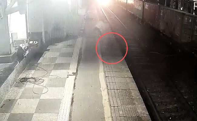 On Camera, Man Pushes Woman Before Moving Train, Runs With Children