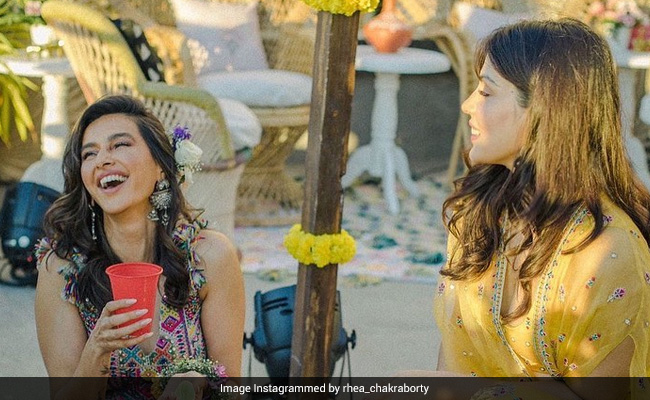 On Shibani Dandekar's Birthday, BFF Rhea Chakraborty's Adorable Post: "You Are Everything"