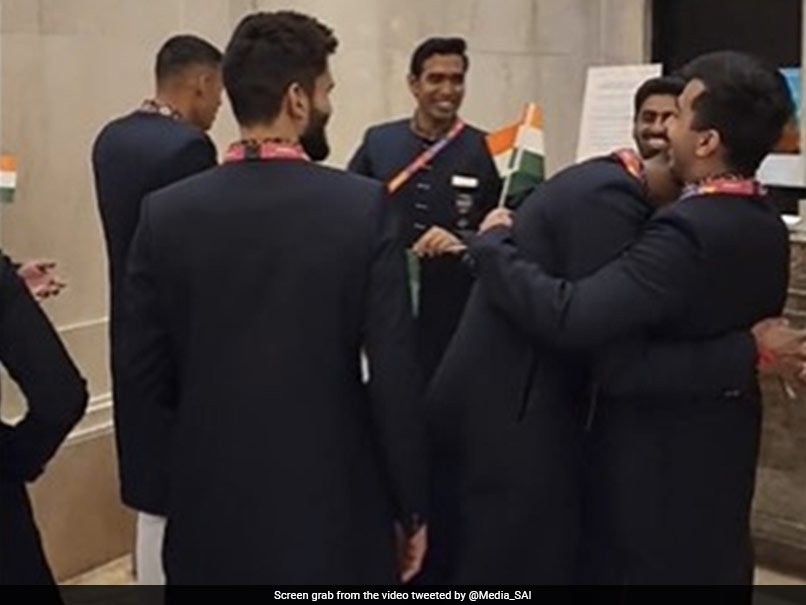 Watch: How India's Commonwealth Games Contingent Made Birthday Boy Satwiksairaj Rankireddy Blush