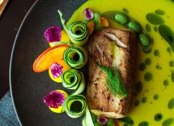 Weight Loss Diet: 5 Steamed Fish Recipes To Add To Your Diet Weight Loss Diet: 5 Steamed Fish Recipes To Add To Your Diet